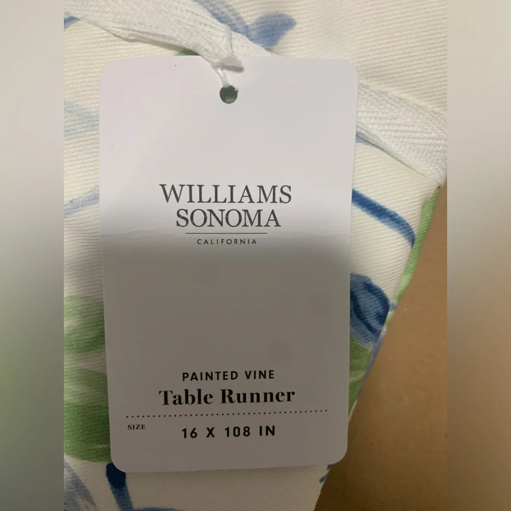 Williams Sonoma - Painted Vine Table Runner